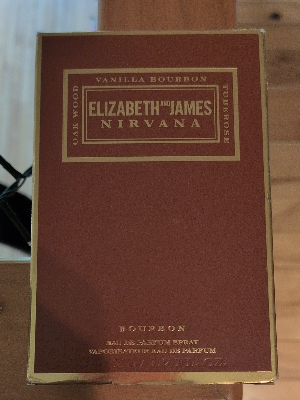 Elizabeth and James Nirvana Bourbon Eau de Parfum - 50 ml Full